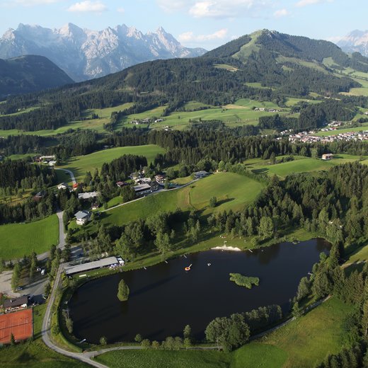 Panorama picture with drone of the are around the Lauchsee | © TVB PillerseeTal