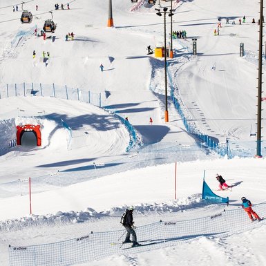 Kids are skiing in Saalbach | © saalbach.com