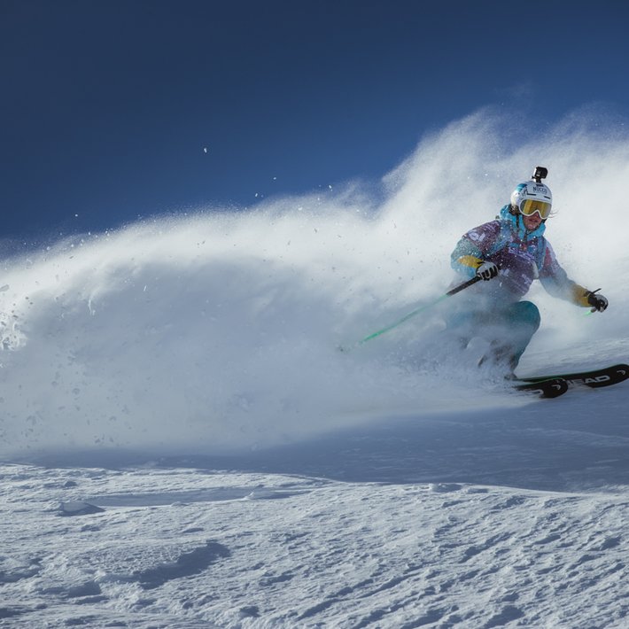 FWT 2019 snowboard Frau | © FWT/JBernard