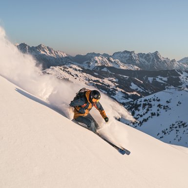 Freeride am Sonnenuntergang | © Bergbahnen Fieberbrunn