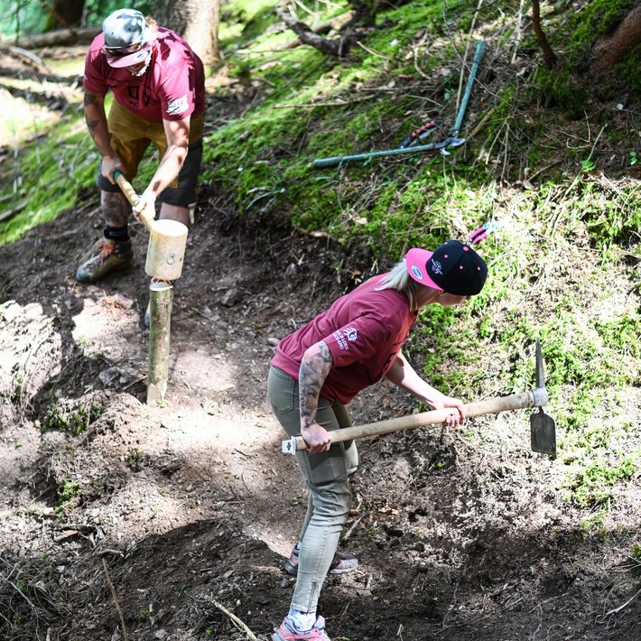 Trailbauer der Fa. Outdoor Experience Schweinestberg Trail II | © TVB PillerseeTal