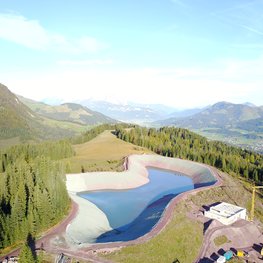 Speicherteich Streuböden | © Bergbahnen Fieberbrunn