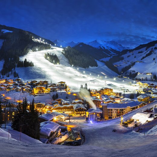 Flutlichtpiste im Skicircus Saalbach Hinterglemm Leogang Fieberbrunn | © saalbach.com, Mirja Geh