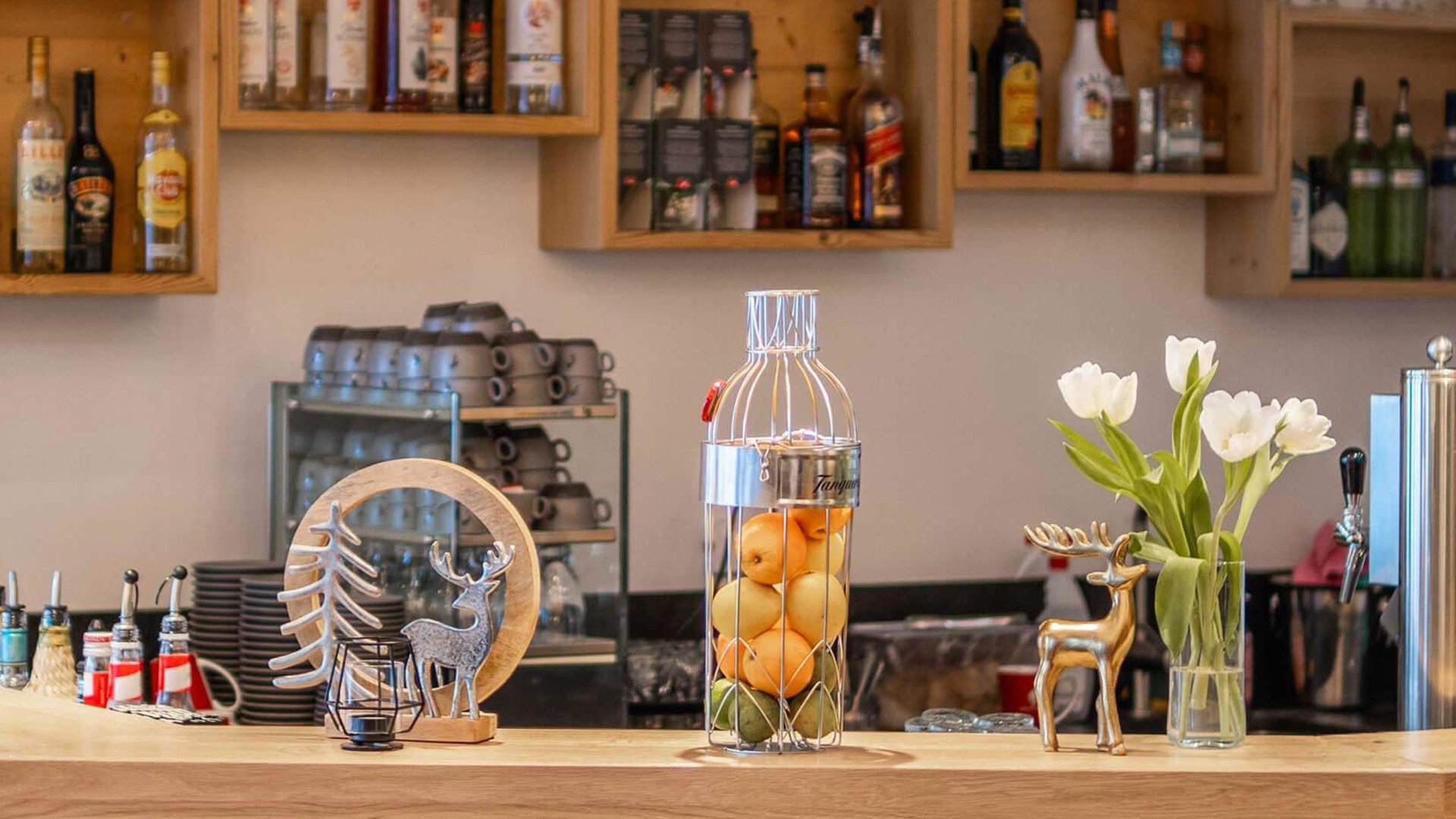 Alpenstyle Restaurant - Barbereich