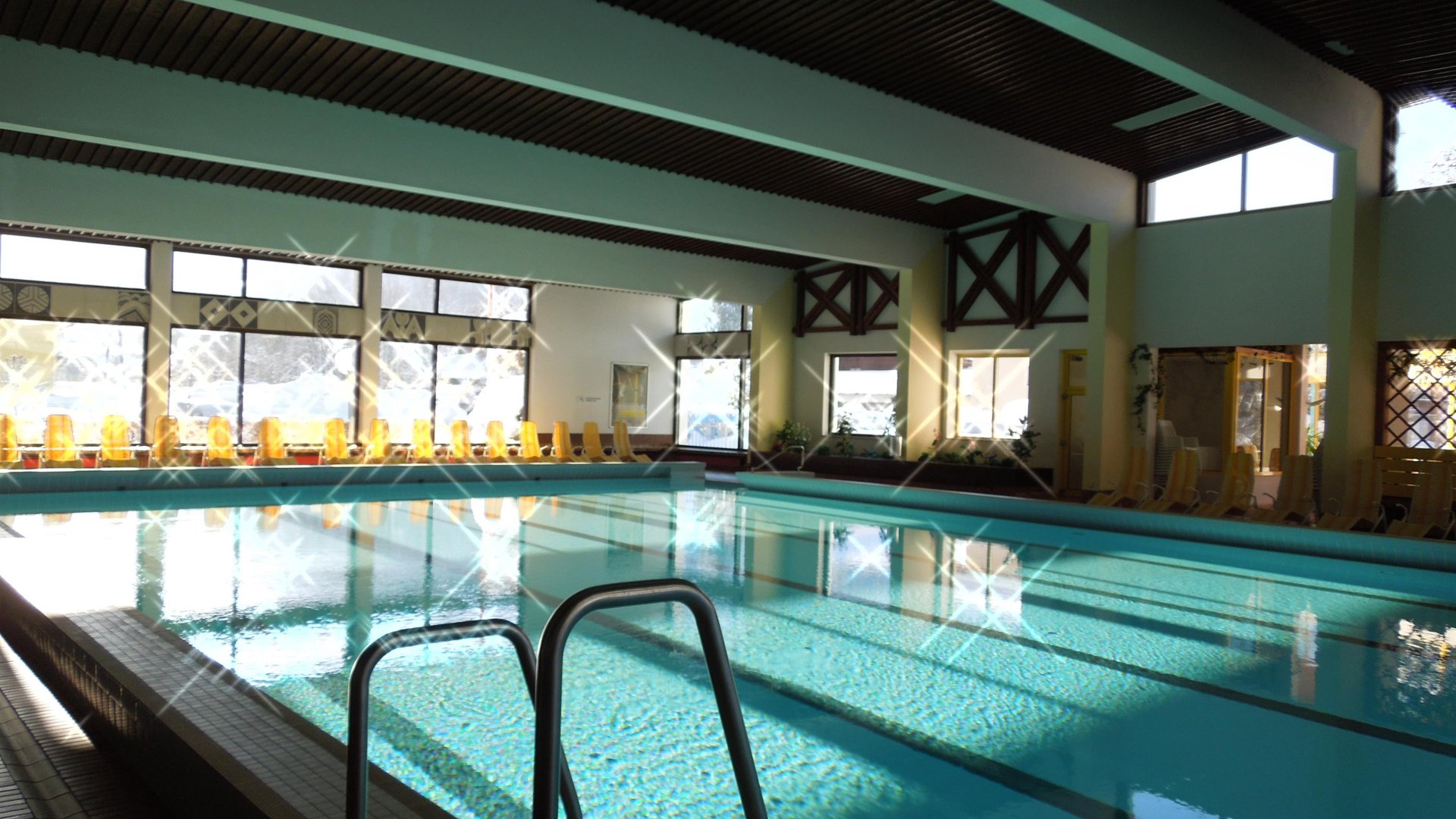 Schwimmbecken 2
