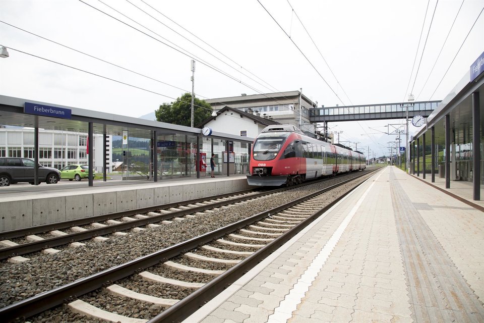 Bahnhof Fieberbrunn Sommer