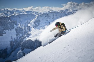 Skifahren im Skigebiet Fieberbrunn