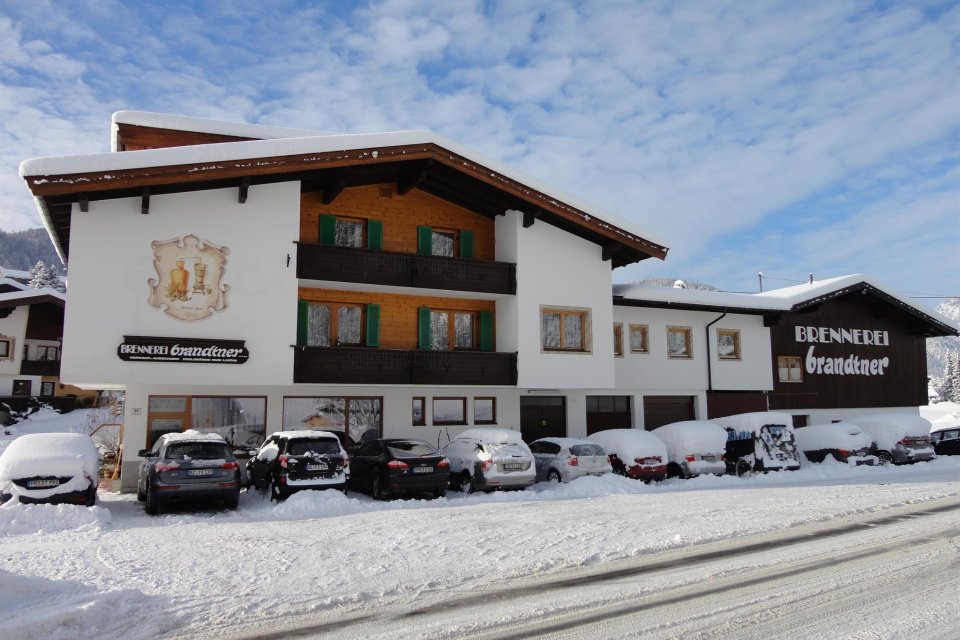 Brennerei Brandtner im Winter