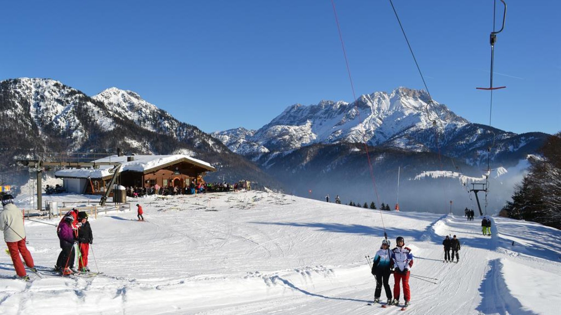Einkehr direkt im Schigebiet | © Georg Perterer