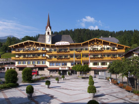 Alte Post Sommeraussenansicht