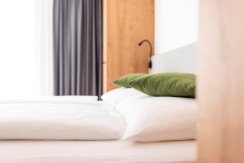 Room Pictures_Room_3SZM_8