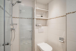Blick ins Badezimmer