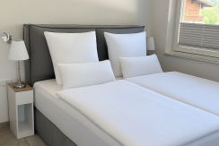 DB9421A9-5C4F-43B8-91FA-D04A80C11B3B DB9421A9-5C4F-43B8-91FA-D04A80C11B3B