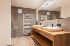 Bathroom 1 Bathroom 1