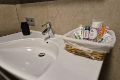 20241225_184520 20241225_184520