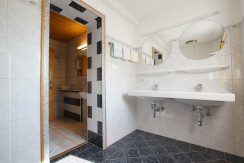 Doppelwaschbecken 4-5 Personen