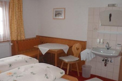 Doppelzimmer mit Sitzecke Doppelzimmer mit Sitzecke