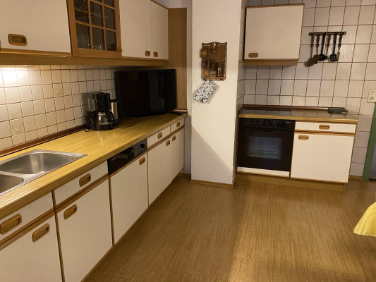 4A680373-62C7-49D9-8570-393A52B85BAE