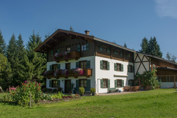 Hausansicht Sommer