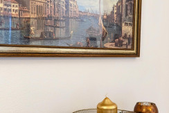 Top9-Vorzimmer Top9-Vorzimmer