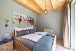 Appartement_Feriendorf_Wallenburg_Schlafzimmer_8