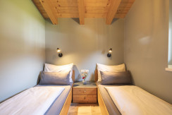 6_Personen_Appartement_Schlafzimmer_Einzelbett_Fer