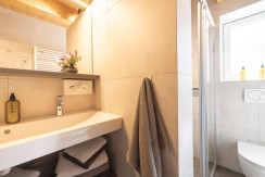 Appartement_Feriendorf_Wallenburg_Badezimmer_2