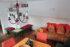 Wohnstube mit Kachelofen Wohnstube mit Kachelofen