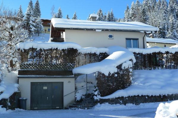 Basislager_Winter_-_Ostseite | © Klaus Hillerich