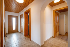 Garderobe und Vorraum Garderobe und Vorraum