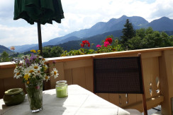 Balkon Almrose mit Blick Spielberg Balkon Almrose mit Blick Spielberg