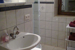 Badezimmer 1 Badezimmer 1