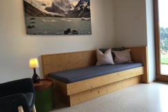 Tages/Extrabett in der Wohnküche Tages/Extrabett in der Wohnküche
