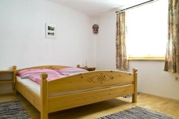 Schlafzimmer2