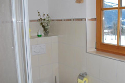 Dusche / WC Dusche / WC