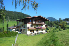 hausansicht-von-suedwesten-www-habel-tirol-0