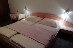 IMG_20220425_203256 IMG_20220425_203256