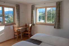 Sitzmöglichkeit im Schlafzimmer Sitzmöglichkeit im Schlafzimmer