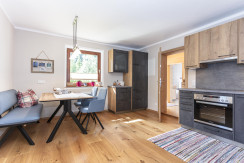 Esszimmer mit Küche Esszimmer mit Küche