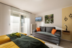 3- Bettzimmer mit Boxspringsofa