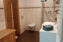 Bad 2 Dusche/WC/Waschmaschine Bad 2 Dusche/WC/Waschmaschine