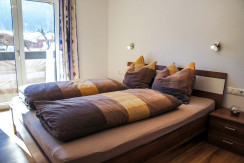 Doppelzimmer Südseitig mit Balkon Doppelzimmer Südseitig mit Balkon