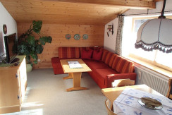Wohnzimmer mit Ausziehcouch Wohnzimmer mit Ausziehcouch