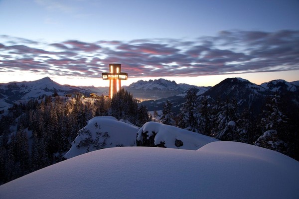 Jackobskreuz mit Kitzbühler Horn und Wilden Kaiser