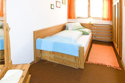Einzelzimmer  Einzelzimmer