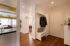 Eingangsbereich und Garderobe