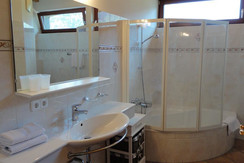 Badezimmer 1 Badezimmer 1