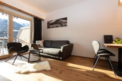 Karstein 8 Karstein 8