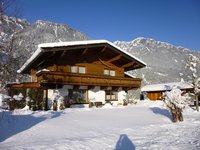 Haus im Winter