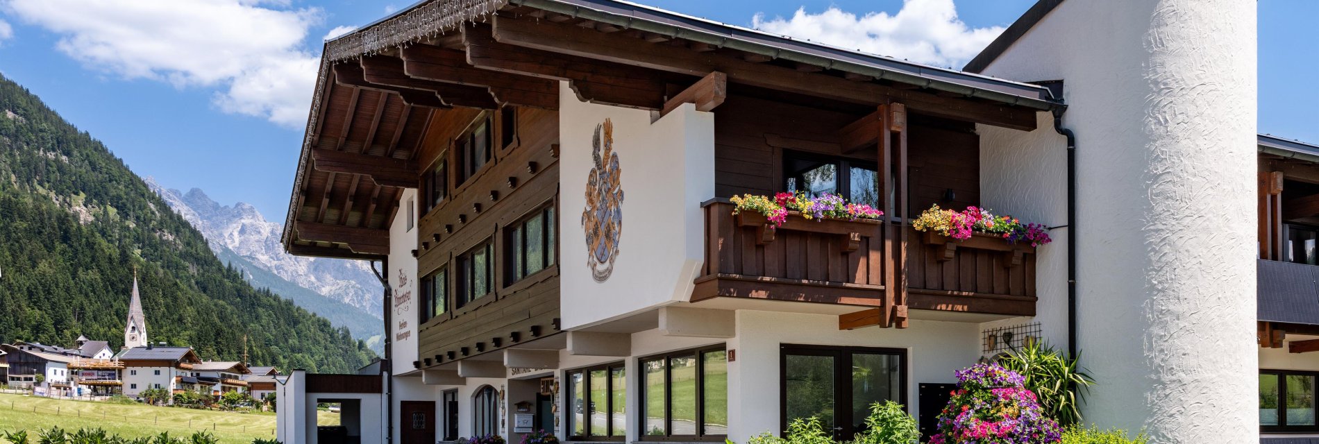 Alt text